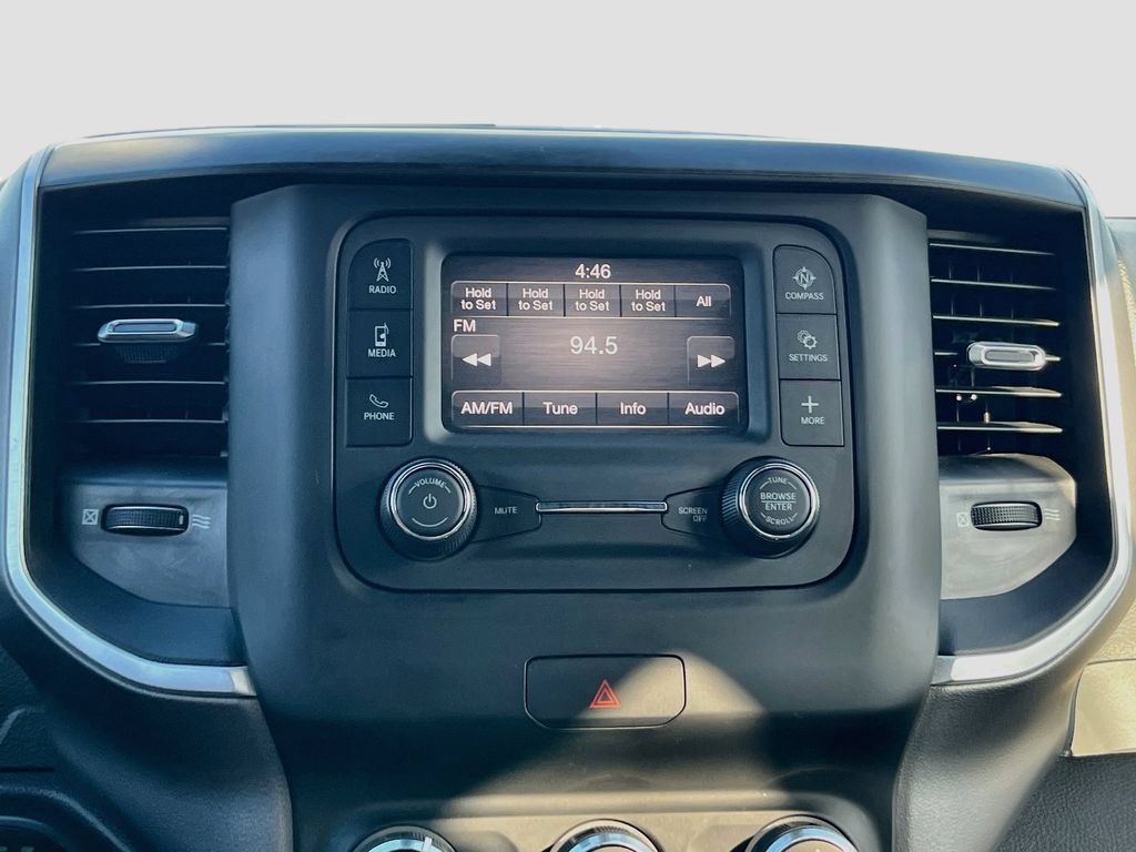 Used 2021 RAM 1500 Big Horn AWD/4WD image 14