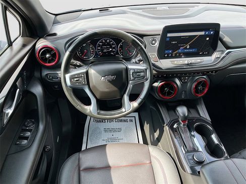Used 2024 Chevrolet Blazer RS w/ Enhanced Convenience Package image 23