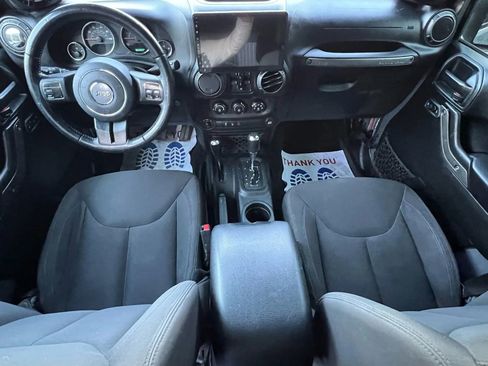 Used 2018 Jeep Wrangler Unlimited Sport S image 14