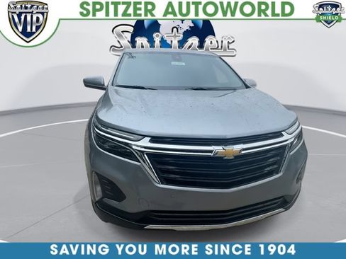 Used 2024 Chevrolet Equinox LT w/ LPO, Floor Liner Package FWD image 3