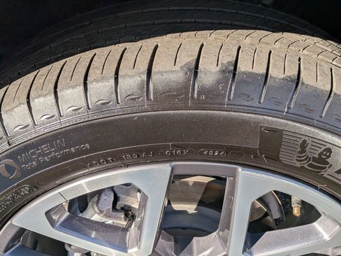 Used 2025 Chevrolet Blazer RS image 13