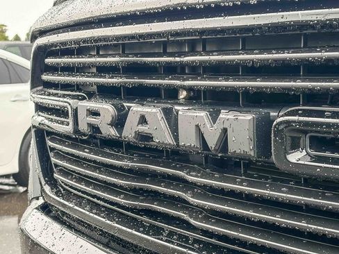 Used 2021 RAM 1500 Big Horn image 12