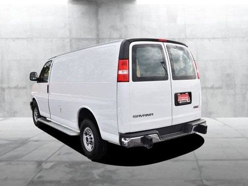 Used 2024 GMC Savana 2500 w/ Driver Convenience Package image 7