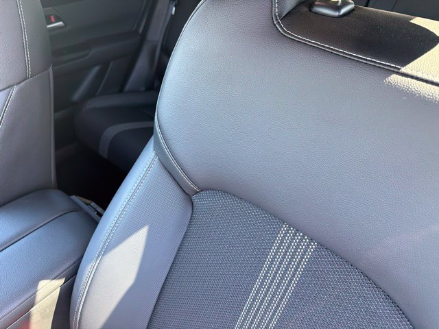 Used 2025 MAZDA CX-50 AWD 2.5 S w/ Cargo Package image 12
