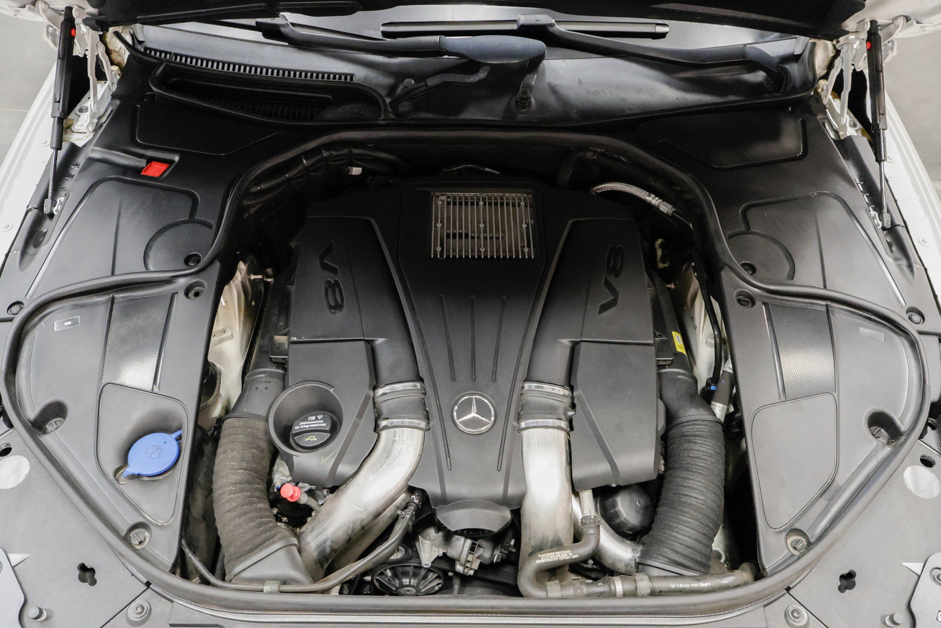 Used 2017 Mercedes-Benz S 550 Cabriolet image 41