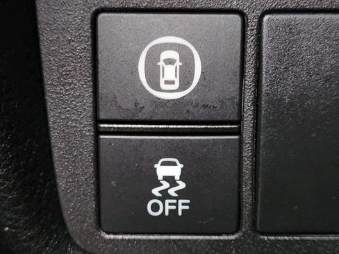 Used 2018 Honda Accord EX image 21