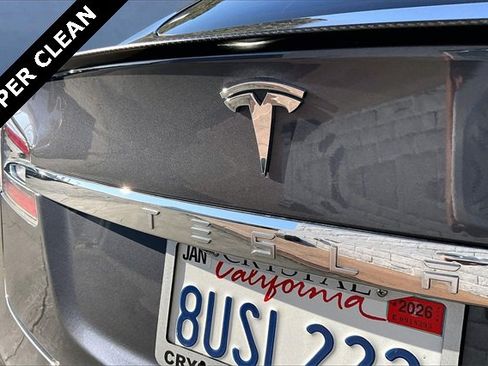 Used 2021 Tesla Model S Performance image 31