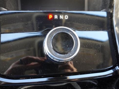 Used 2022 Jeep Grand Cherokee L Laredo w/ Luxury Tech Group I AWD/4WD image 34