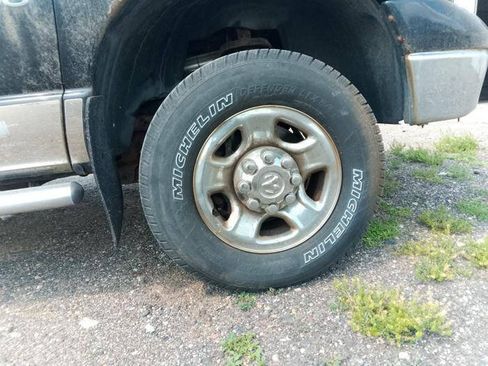 Used 2003 Dodge Ram 2500 Truck ST AWD/4WD image 14