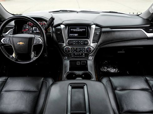 Used 2019 Chevrolet Tahoe LT image 11