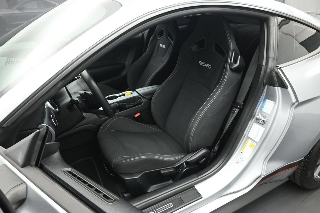 Used 2022 Ford Mustang Mach 1 RWD image 9