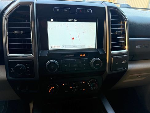 Used 2017 Ford F250 XLT w/ XLT Premium Package image 37