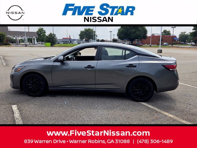 Used 2025 Nissan Sentra S FWD image 4