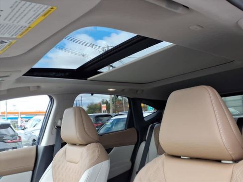 Used 2025 Nissan Murano Platinum w/ Cargo Package image 18