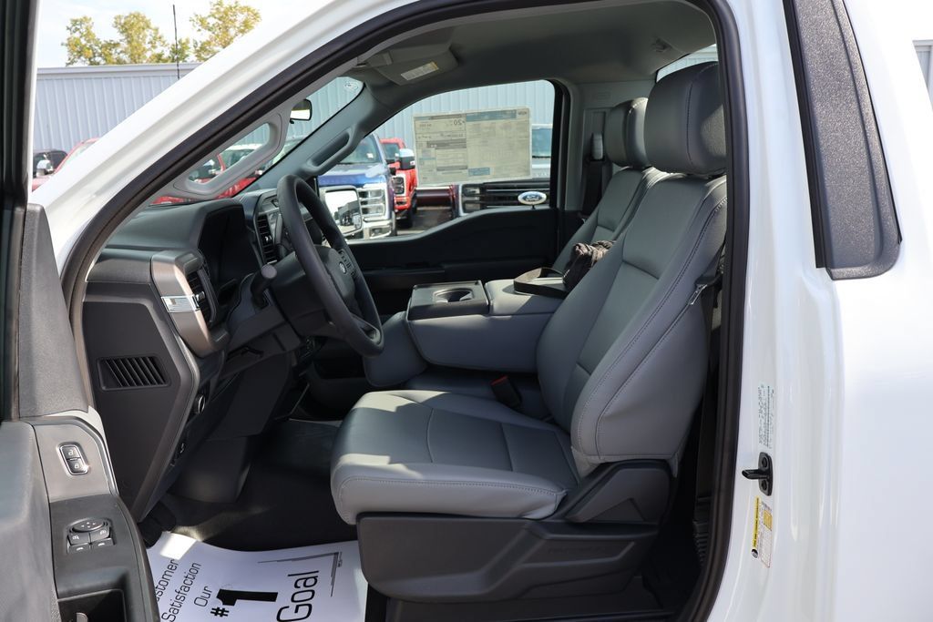 New 2026 Ford F150 XL AWD/4WD image 17