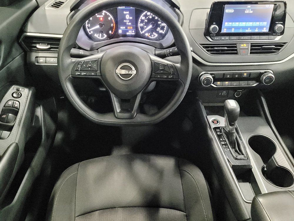 Used 2024 Nissan Altima 2.5 S FWD image 22