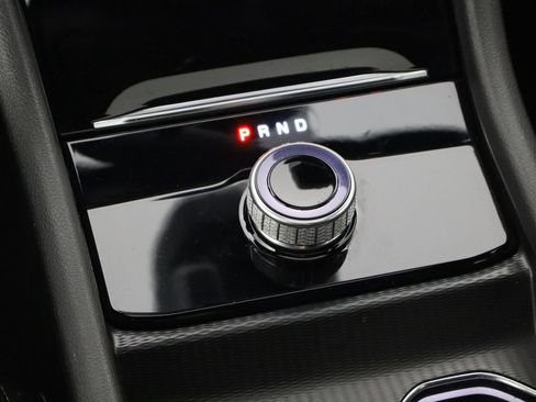 Used 2024 Jeep Grand Cherokee L Altitude RWD image 30