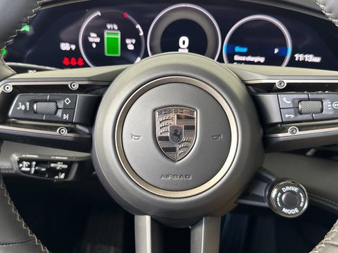 Used 2025 Porsche Taycan Turbo image 23