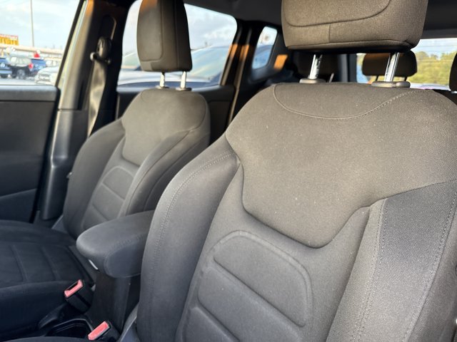 Used 2020 Jeep Renegade Latitude FWD image 13