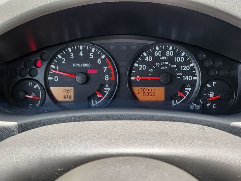 Used 2010 Nissan Xterra X AWD/4WD image 15