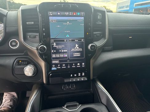 Used 2022 RAM 1500 Laramie RWD image 12