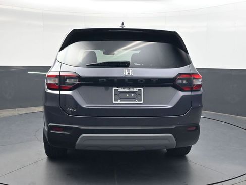 Certified 2025 Honda Pilot EX-L image 5