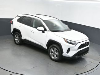 Used 2022 Toyota RAV4 XLE video 1