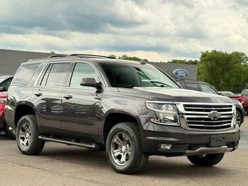 Used 2017 Chevrolet Tahoe LT w/ Luxury Package AWD/4WD image 34
