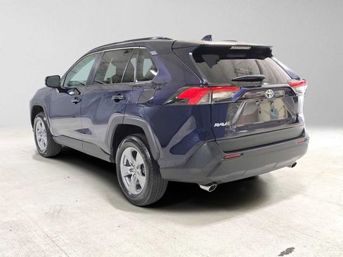 Used 2025 Toyota RAV4 XLE AWD/4WD image 5