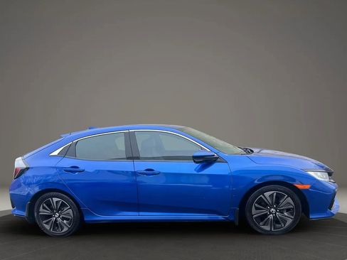 Used 2017 Honda Civic EX-L image 4