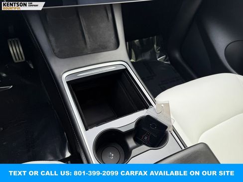 Used 2021 Tesla Model Y Performance image 22