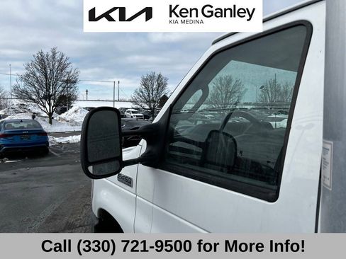 Used 2024 Ford E-450 and Econoline 450 Super Duty w/ Power Windows & Locks Group image 16