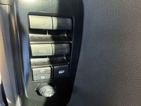 Used 2025 Toyota Camry LE image 16