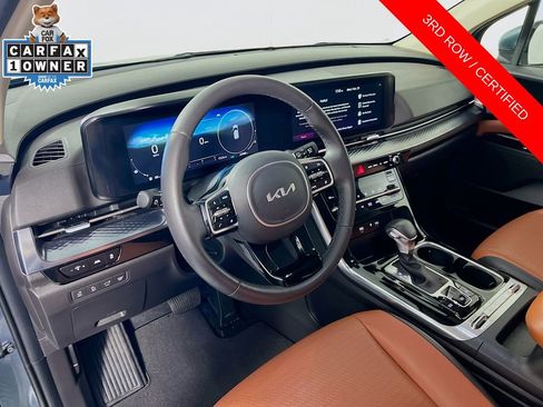 Certified 2024 Kia Carnival SX Prestige image 10