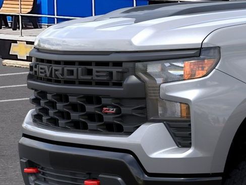 New 2026 Chevrolet Silverado 1500 Custom Trail Boss w/ LPO, Dark Essentials Package AWD/4WD image 13