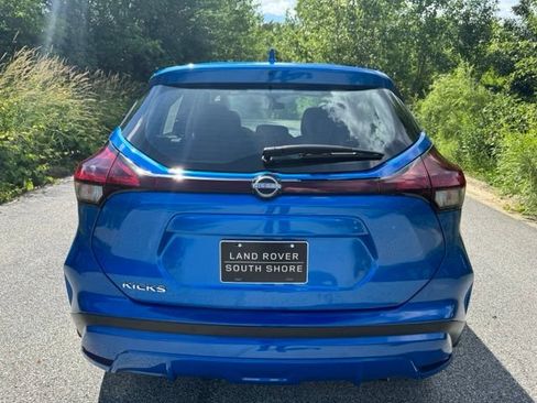 Used 2025 Nissan Kicks Play S FWD image 6