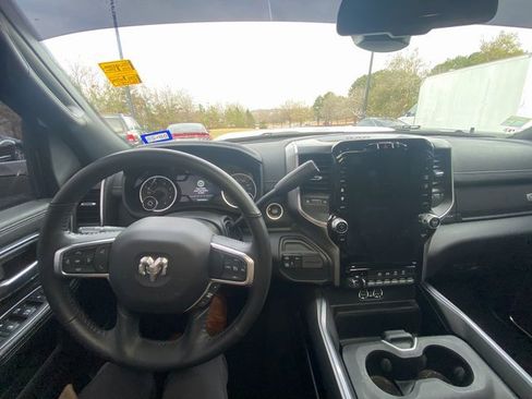 Used 2024 RAM 3500 Laramie w/ Night Edition image 11