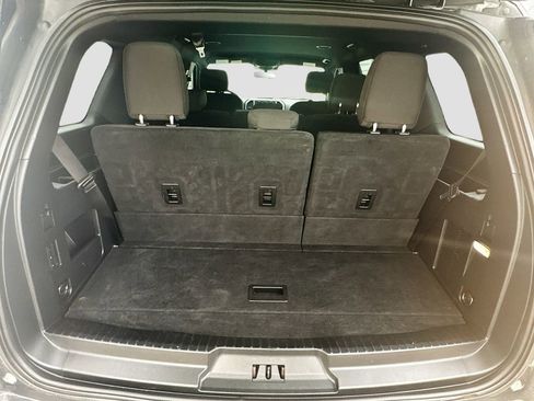 Used 2020 Ford Expedition XLT image 27