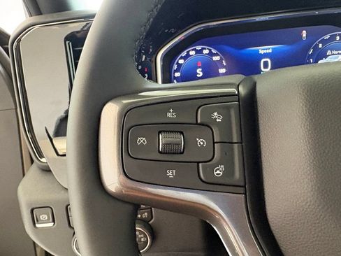 New 2026 Chevrolet Silverado 2500 ZR2 AWD/4WD image 4