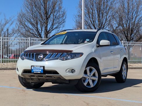 Used 2009 Nissan Murano SL w/ Leather Pkg image 2