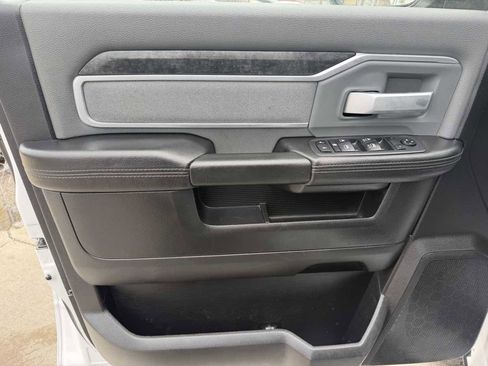 Used 2020 RAM 2500 Big Horn AWD/4WD image 10