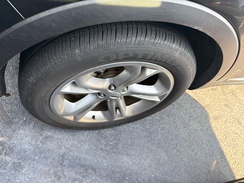 Used 2013 Ford Explorer Limited image 3