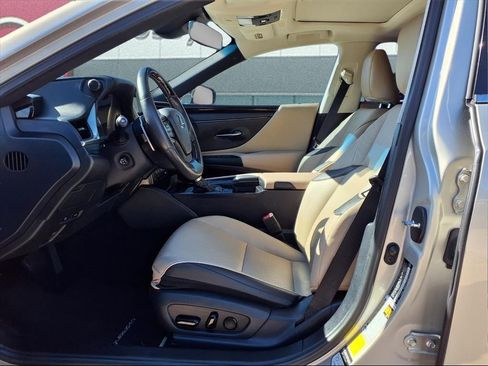 Used 2021 Lexus ES 350 w/ Premium Package image 12