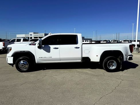 Used 2021 GMC Sierra 3500 Denali w/ Denali Ultimate Package image 10