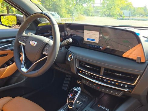 New 2025 Cadillac CT5 Sport w/ Platinum Package image 10