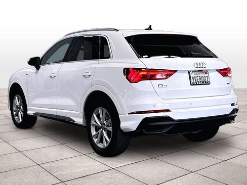 Used 2025 Audi Q3 2.0T Premium w/ Convenience Package AWD/4WD image 13
