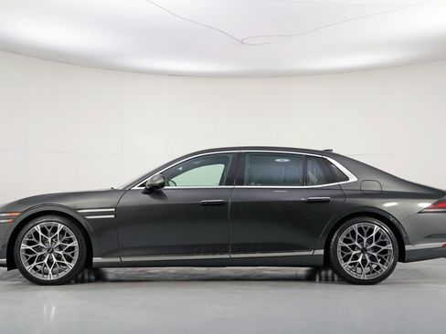 Used 2023 Genesis G90 3.5T image 65