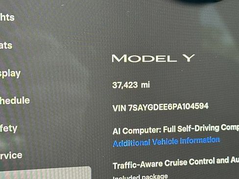 Used 2023 Tesla Model Y AWD image 28