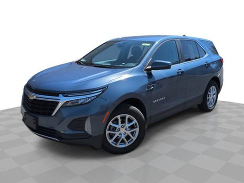 Used 2024 Chevrolet Equinox LT w/ LPO, Floor Liner Package AWD/4WD image 1