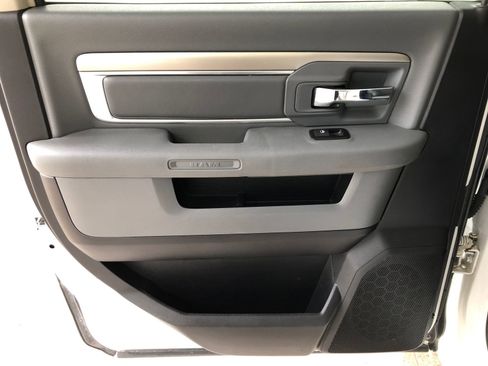 Used 2016 RAM 1500 Big Horn image 14